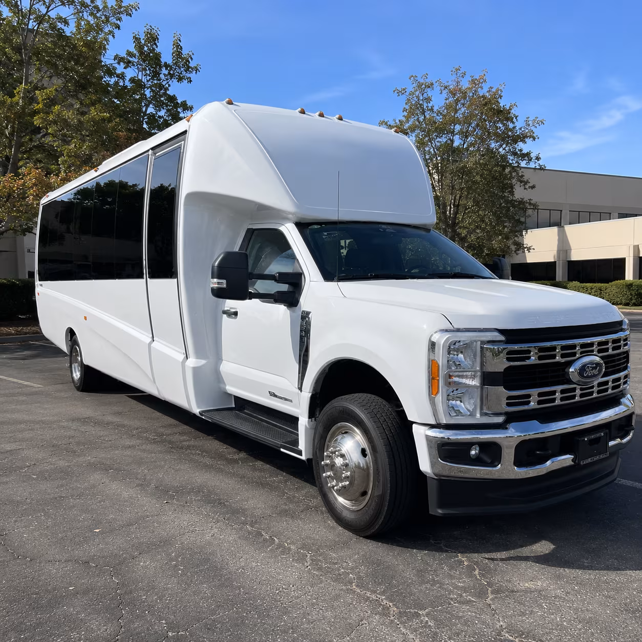 how distance and duration affect charter bus rates in missoula