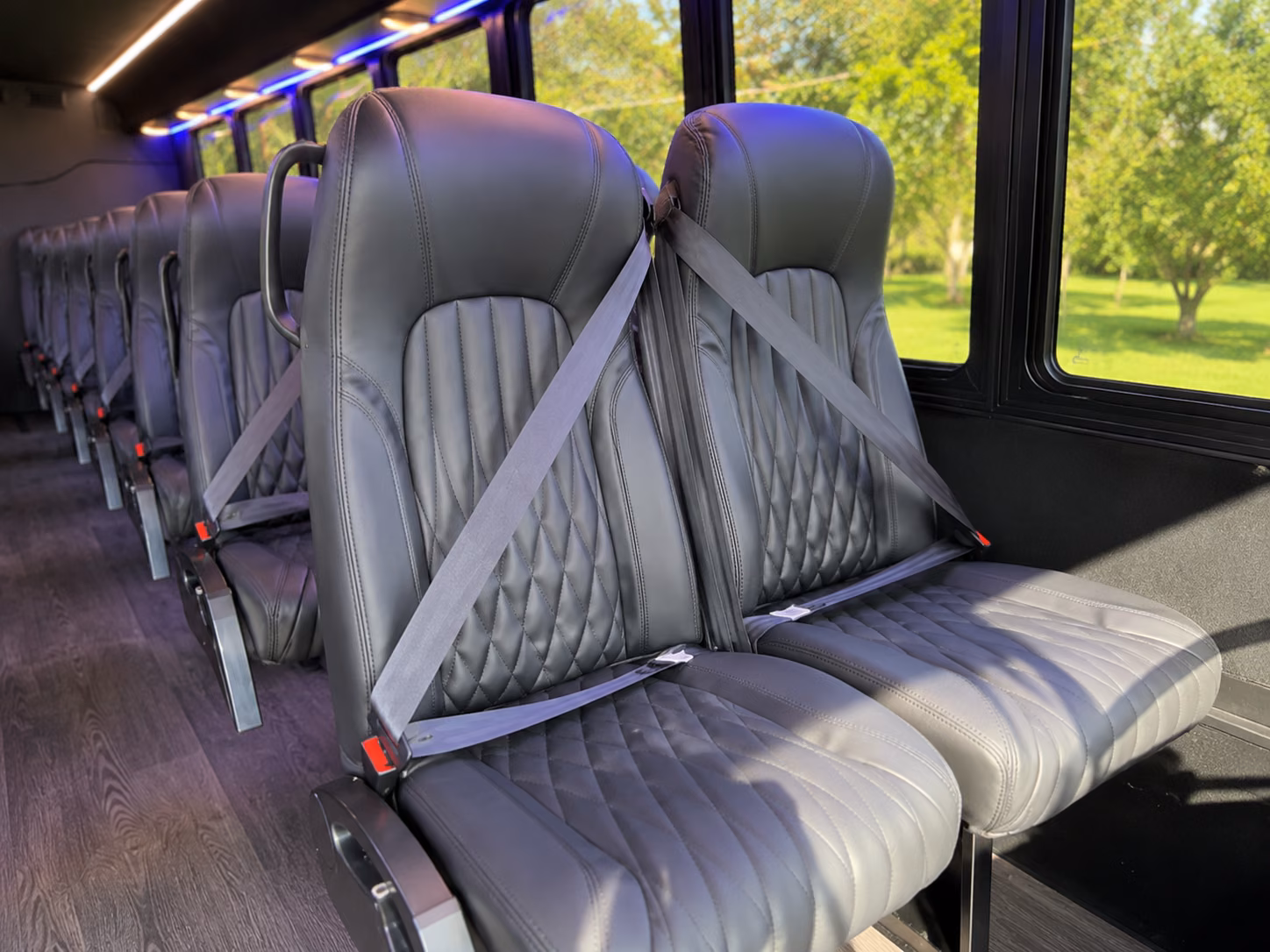pasco book charter buses for your pasco government or military group