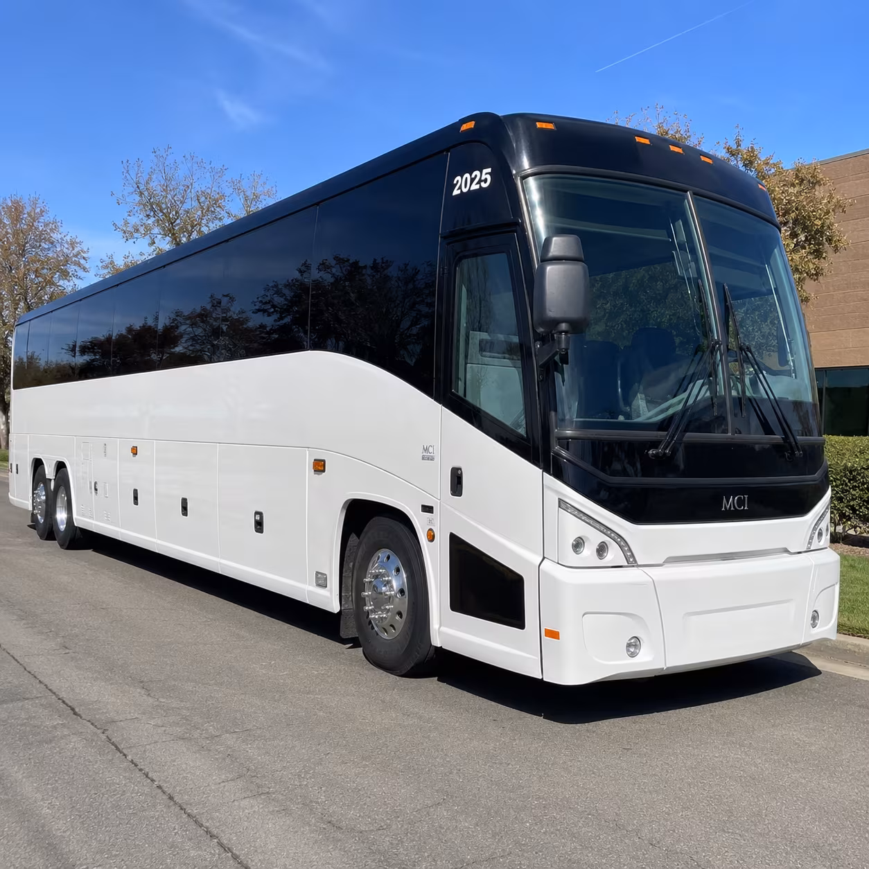 pasco spacious private event charter bus rentals in pasco